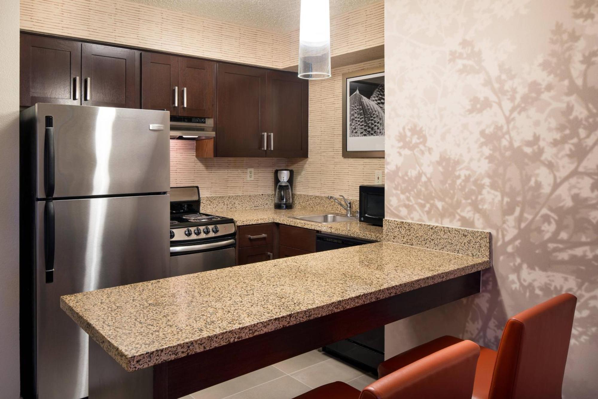 Silicon Valley Hotel 3*
