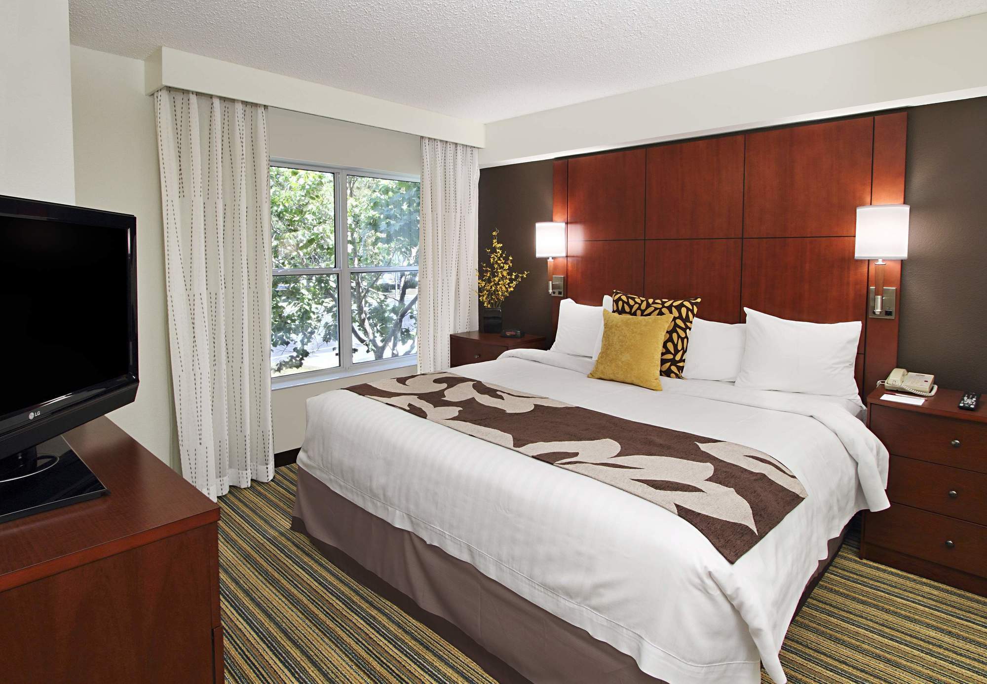 Silicon Valley Hotel 3*